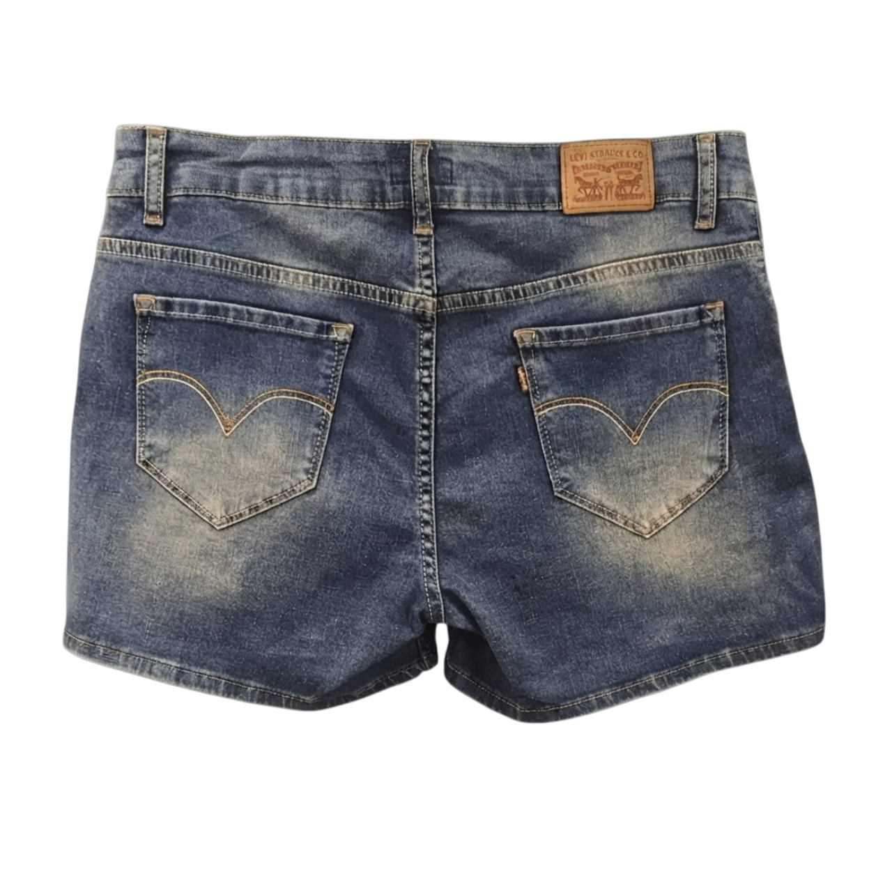 LEVI'S shorts.